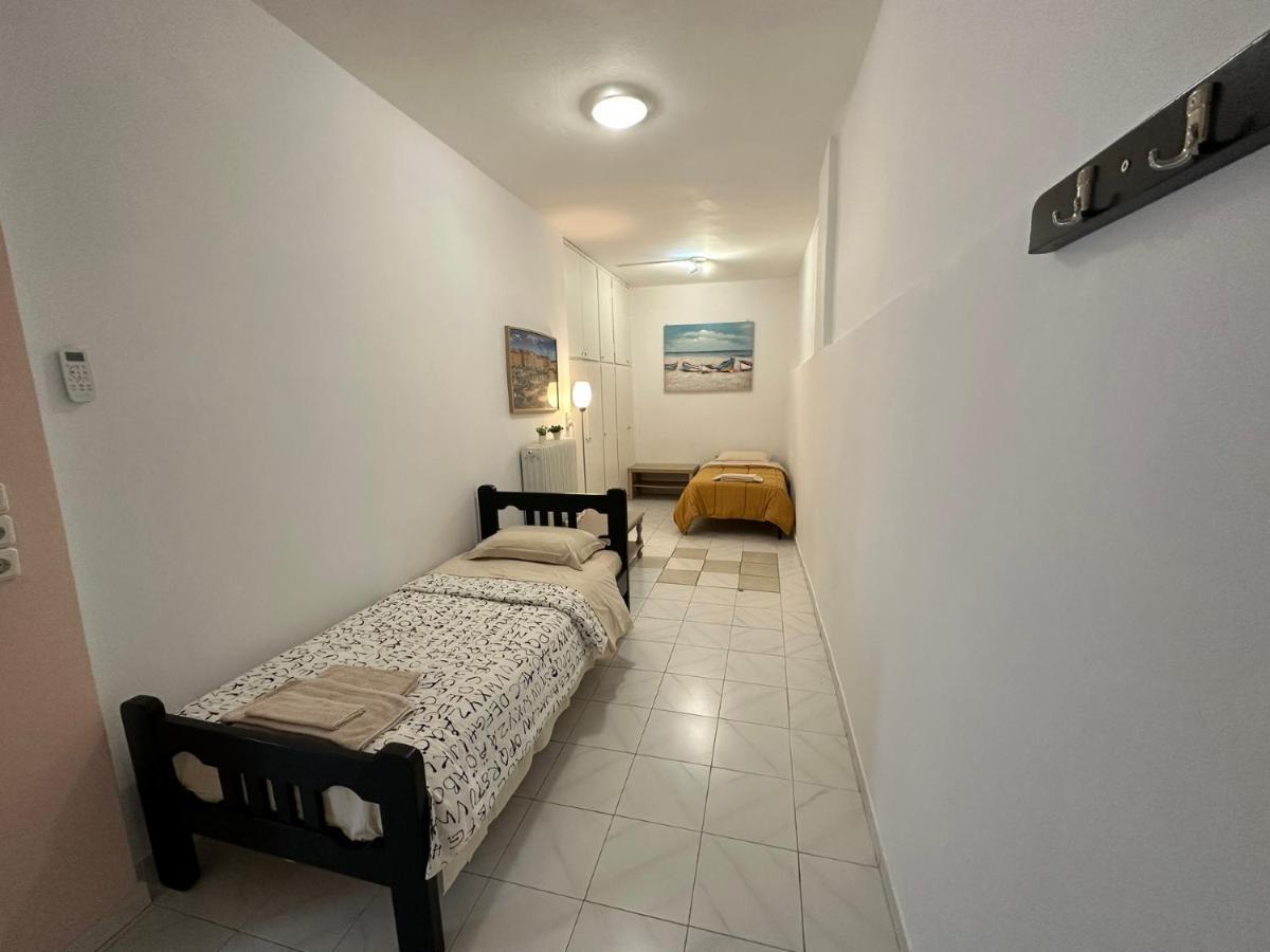 La Vita Apartments-Near Airport & Sea Artemida  Luaran gambar