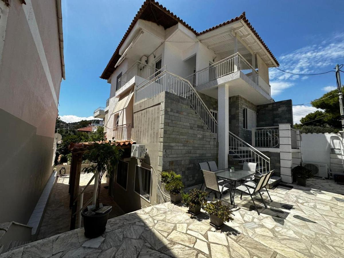La Vita Apartments-Near Airport & Sea Artemida  Luaran gambar